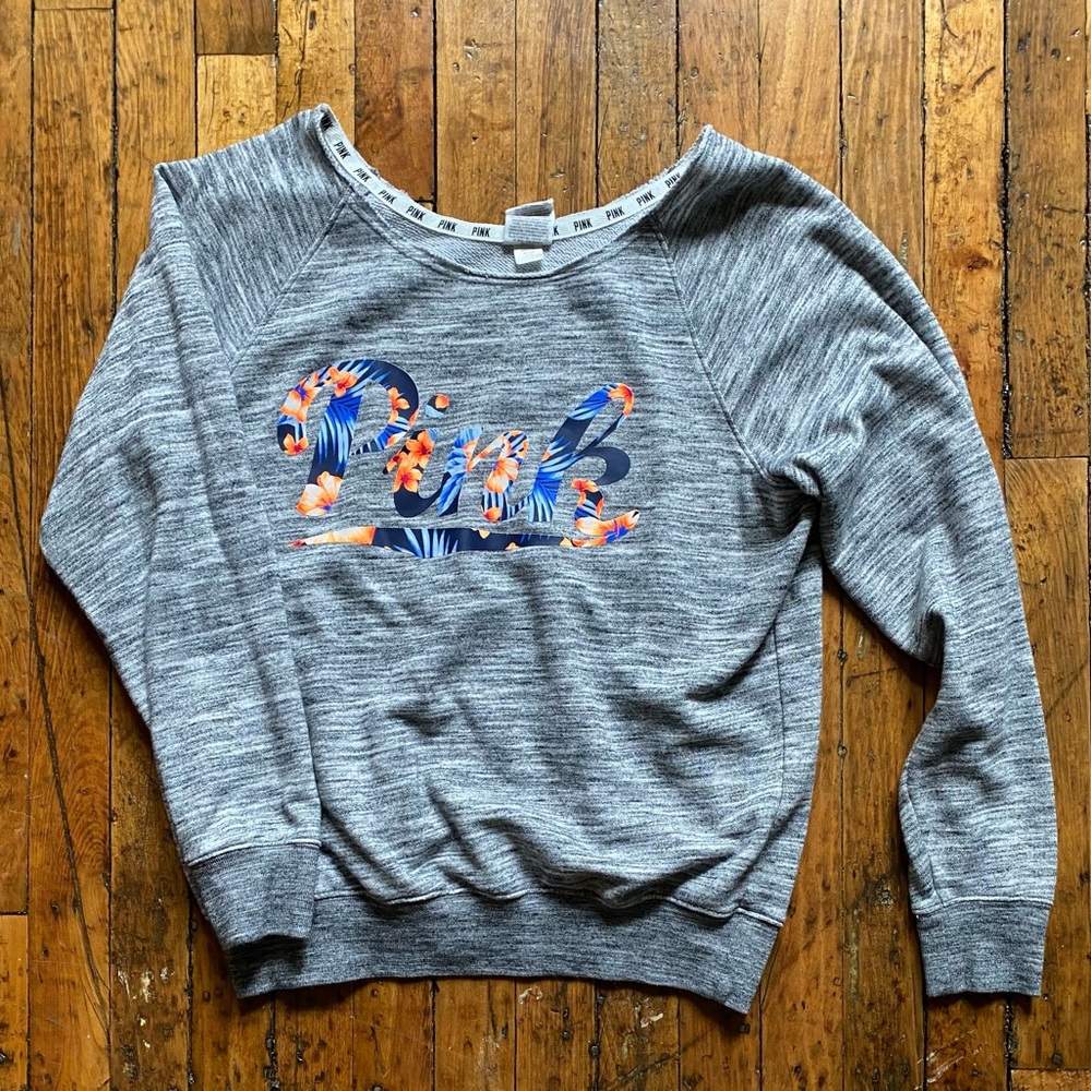 VICTORIAS SECRET PINK Women’s Sweater Size S